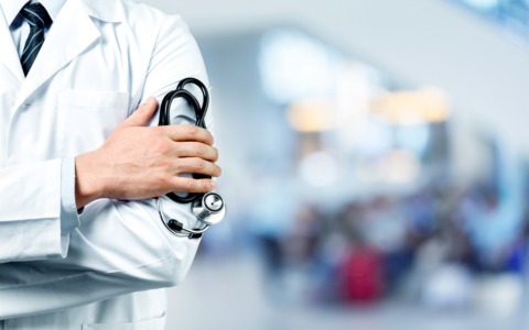 Il dottor Franco Della Sala lascia: 1.500 pazienti senza assistenza, in arrivo un ambulatorio temporaneo