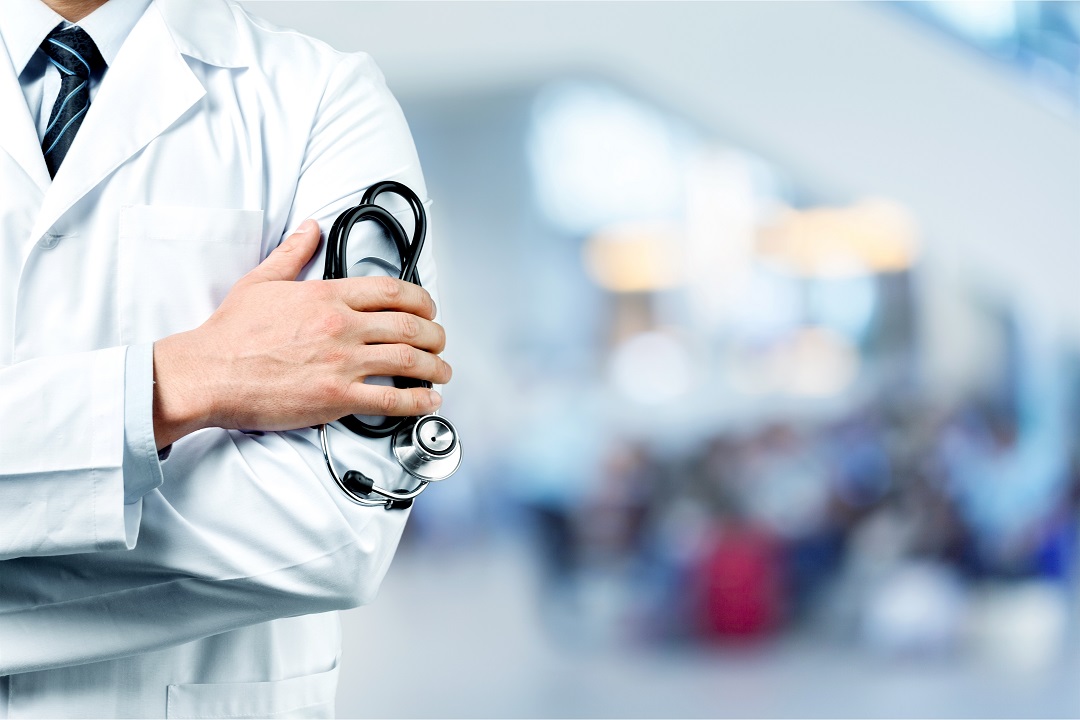 Il dottor Franco Della Sala lascia: 1.500 pazienti senza assistenza, in arrivo un ambulatorio temporaneo