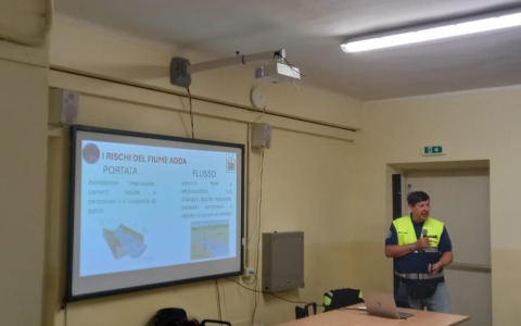 Studiare i pericoli del fiume Adda con la Protezione civile