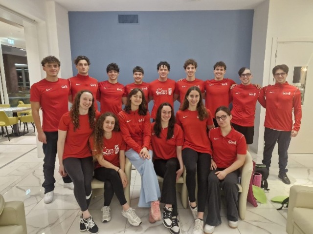 Successo delle Rane rosse nel nuoto: tre titoli nazionali e un secondo posto agli Assoluti