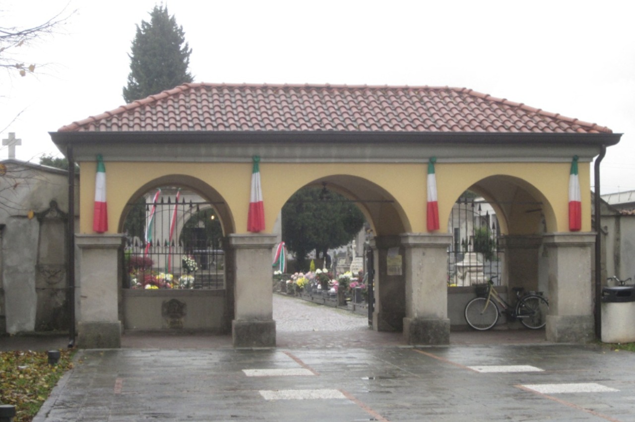 Chiusura dei cimiteri per estumulazioni ed esumazioni