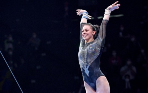Giorgia Villa annuncia il ritiro dalla ginnastica dopo una carriera di successi e infortuni