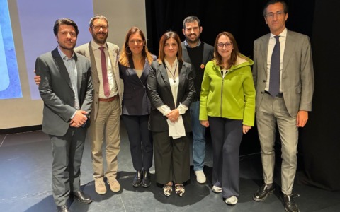 I ragazzi delle medie al TeCa incontrano esperti di legalità