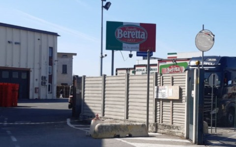 Beretta: assunzioni dirette per i lavoratori in appalto da lunedì