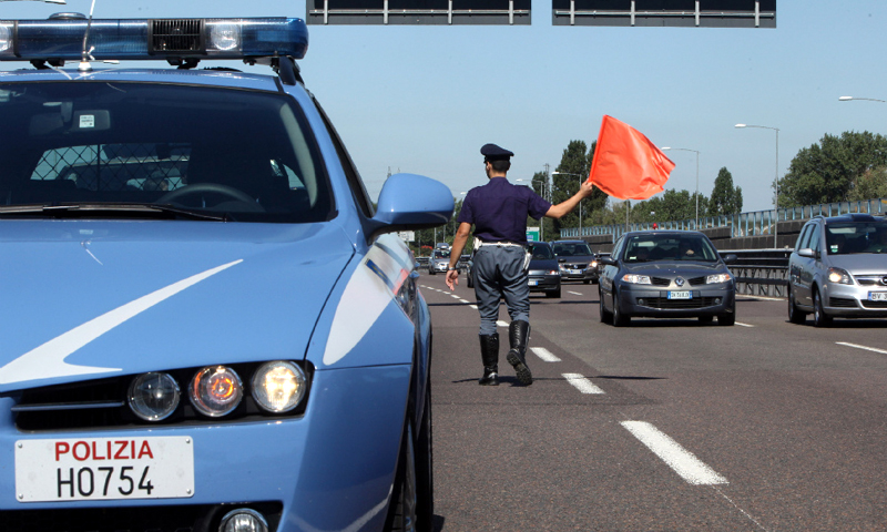 Incidente sulla Tangenziale Esterna: coinvolte tre ambulanze e un’automedica