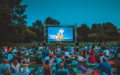 Luci sul Fiume 2026: 14 serate gratuite di cinema d’autore e musica live all’Isola Borromeo