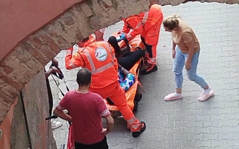 Un malore in casa: l’intervento tempestivo dei vicini salva un uomo