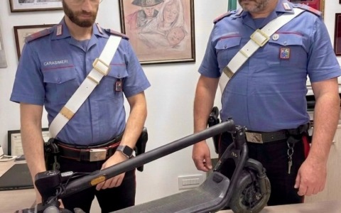 Inseguimento a Trezzo sull’Adda: bloccato un 19enne in monopattino