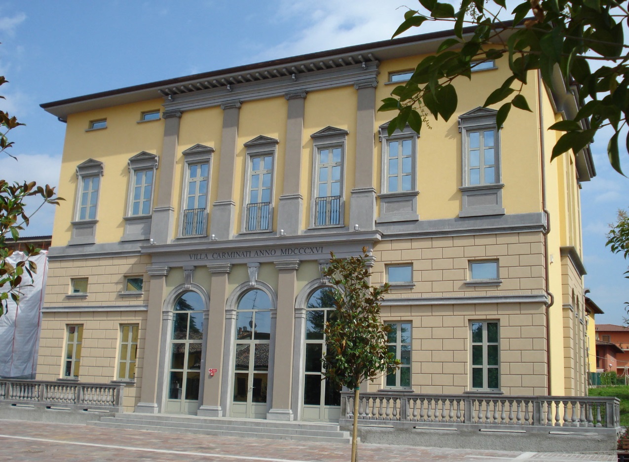 Raccolta di materiale scolastico per il nuovo anno a Capriate